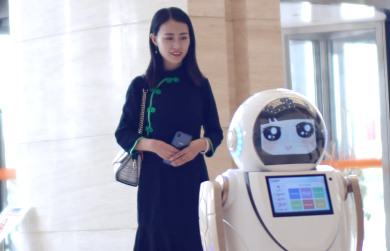 河南迎賓機器人