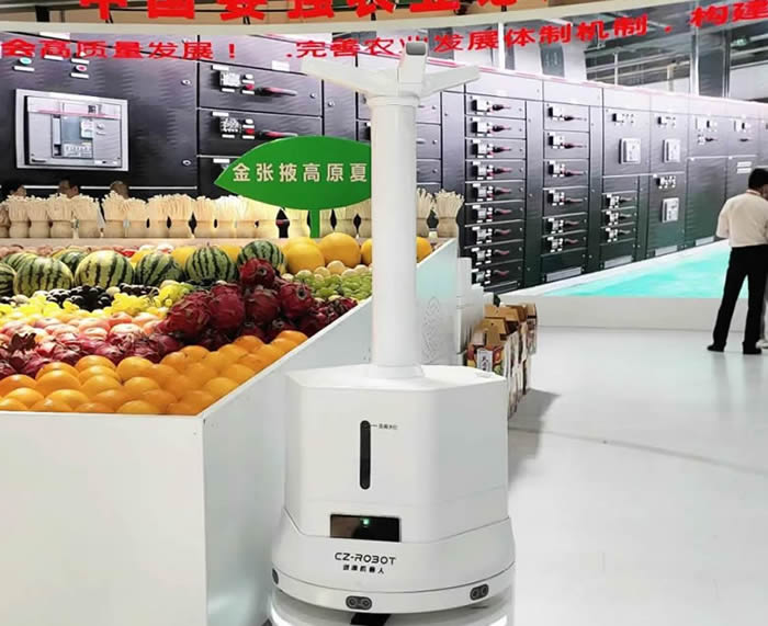 創(chuàng)澤的霧化消毒機器人