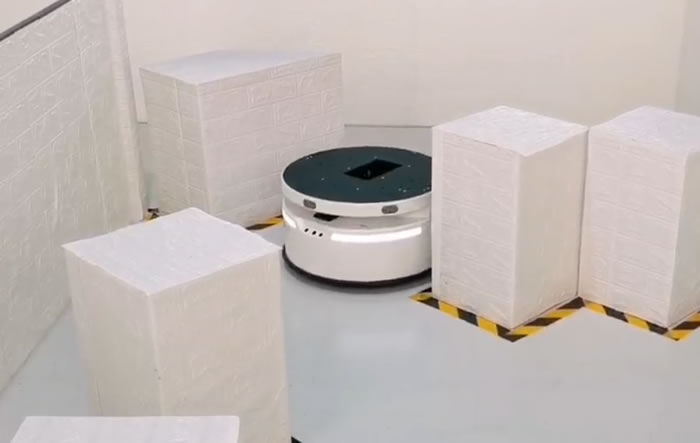 小型圓形機(jī)器人輪式底盤